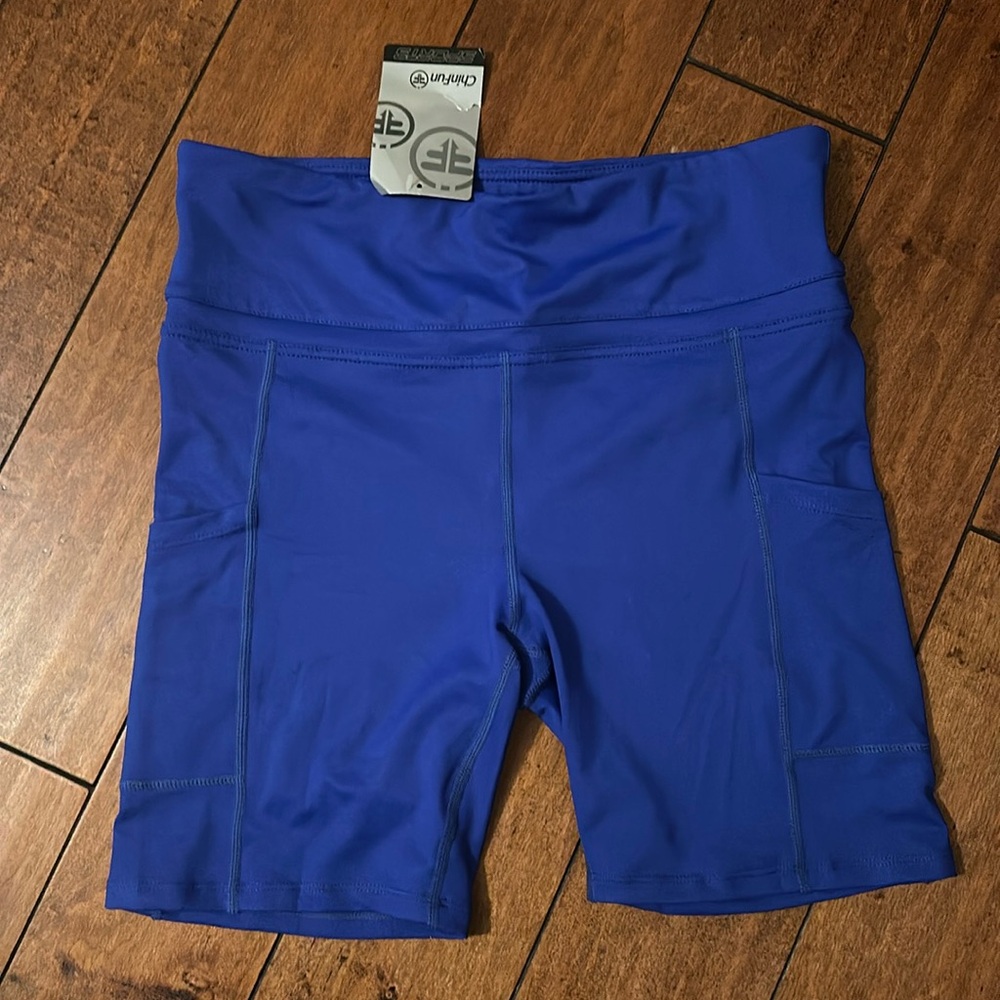 ChinFun Yoga Shorts High Waist Tummy Control Workout Running Shorts Side Pockets